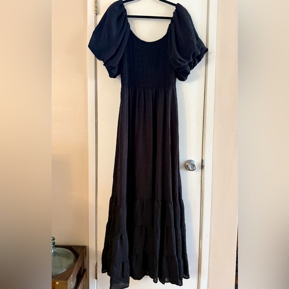 Fashion Brand Company Picnic Gown in Soft Linen Black - Picture 2 of 12